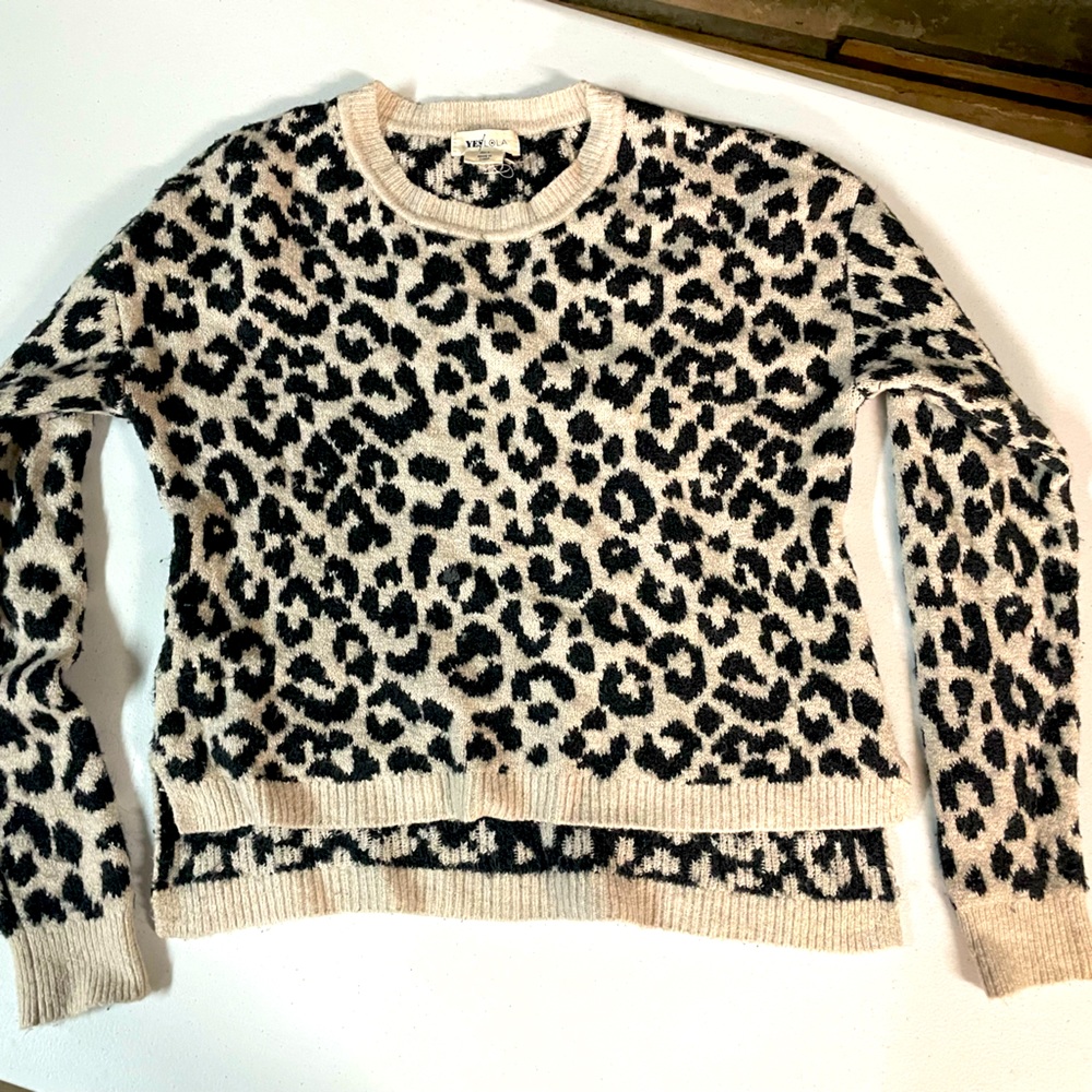 Super Cute Animal Print Small Sweater, Very Soft